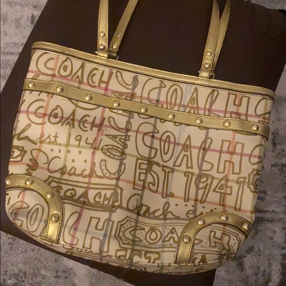 Coach purse - Picture 2 of 3